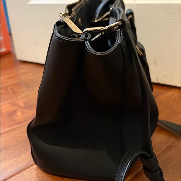 Michael Kors Purse - Picture 6 of 6